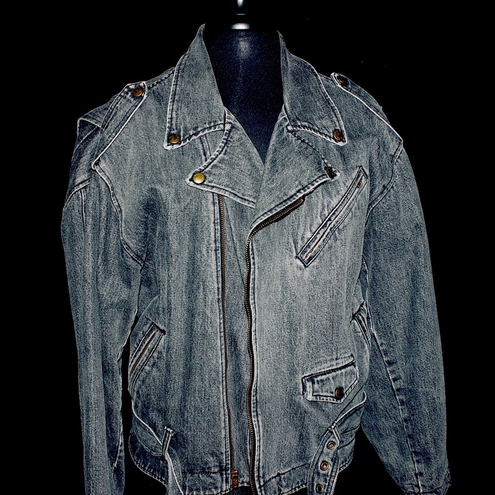 ❓❓GUESS VINTAGE STONEWASHED DENIM JACKET